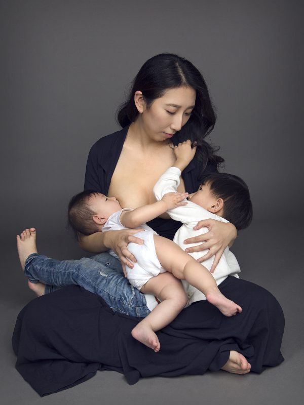 母乳喂养: 宝宝的第一剂疫苗 Breastfeeding – Babys First Immunization